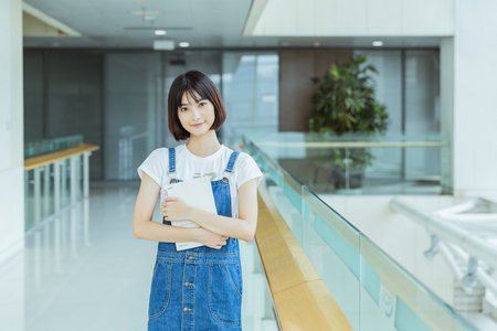 菲律宾凯迪雷拉大学在职研究生