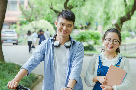 影像医学与核医学在职研究生招生人群