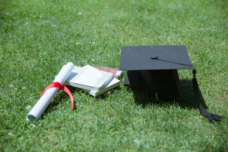 广州中医药大学非全日制研究生招生人群