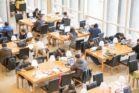 英国奇切斯特大学国际博士招生对象