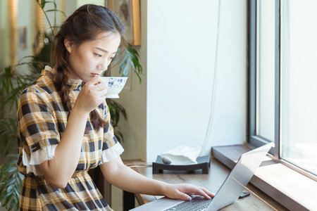 电子科技大学非全日制研究生招生简章