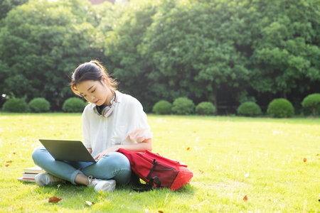 英国爱丁堡龙比亚大学国际硕士招生对象