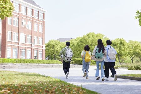 法国高等科学技术与经济（ISTEC）商业学院国际硕士招生对象