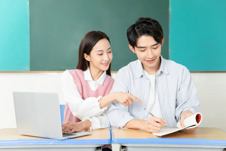 西南财经大学诉讼法学在职研究生