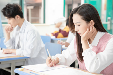 英国桑德兰大学在上海地区招生情况
