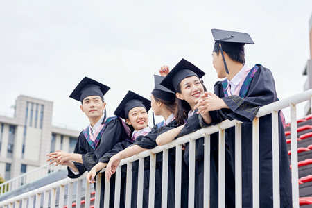 西班牙巴塞罗那大学招生专业