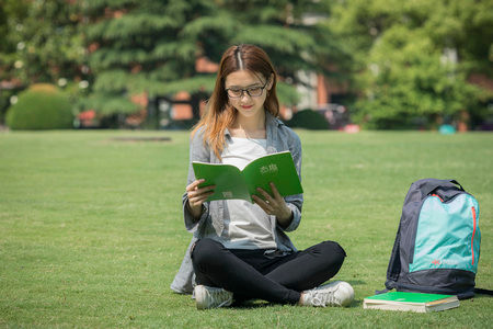 聊城大学在职研究生招生学院介绍