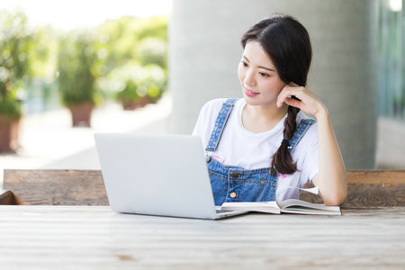 广西大学在职研究生英语笔译硕士招生动态