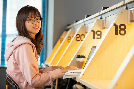 成都理工大学在职研究生招生学院介绍