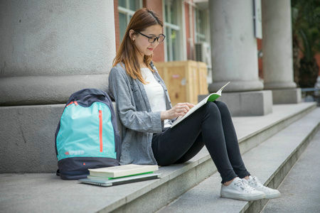 2025年东北电力大学在职研究生招生简章