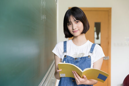 2025年沈阳工业大学在职研究生招生简章