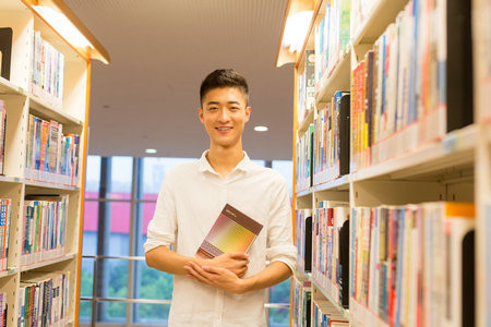 2026卡米洛何塞塞拉大学国际硕士招生流程
