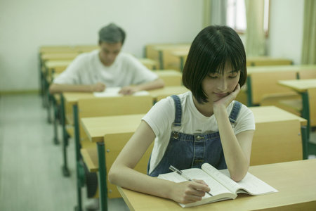 河北经贸大学非全日制研究生招生简章 河北经贸大学非全日制研究生招生简章