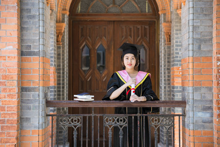 长安大学在职研究生学制学费