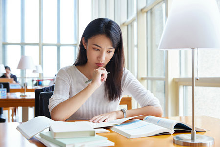 2026年西北师范大学在职研究生学制学费一览表