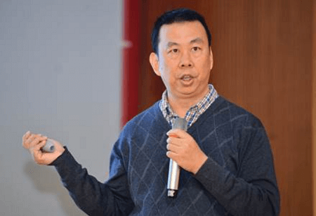 主讲人龚江辉