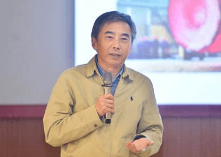 主持人孙川