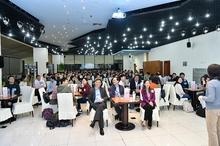 校友导师见面会开启