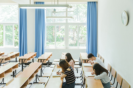 报读北京理工大学同等学力有哪些招生条件？