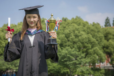 比利时列日大学国际博士好考吗