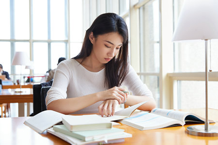 西班牙内布里哈大学国际博士招生简章