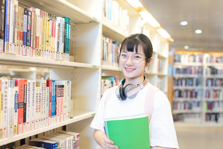 中国石油大学(华东)在职研究生考试科目
