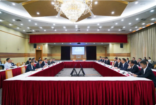 奉贤区与中国化学工程集团有限公司举行座谈会