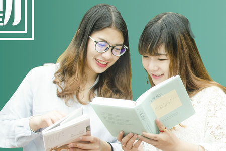 美国西东大学考试考什么科目